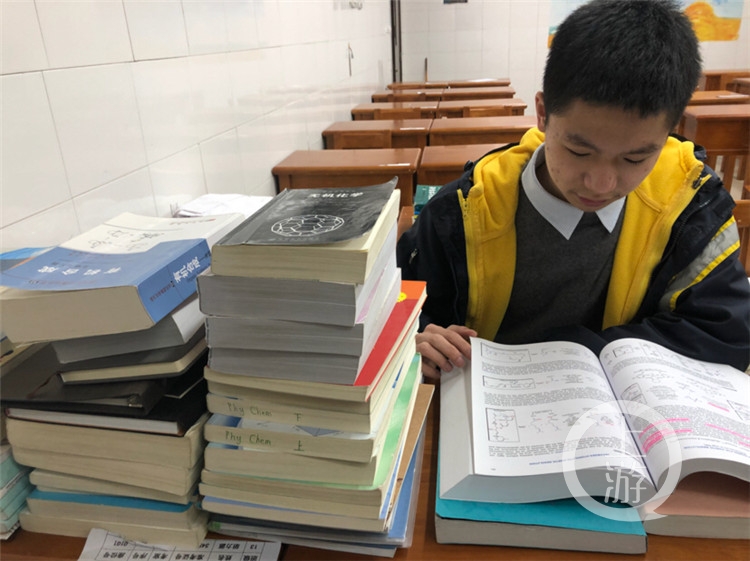 022e1aa683fed9beba82b731ce324a90.jpg att_1373367_副本.jpg