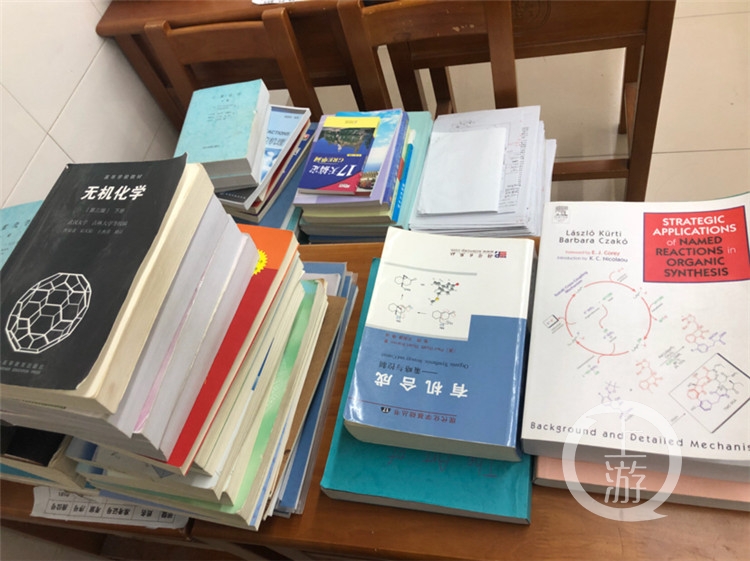 30ba76f631d2673434aeba2bc2dab12b.jpg att_1373368_副本.jpg