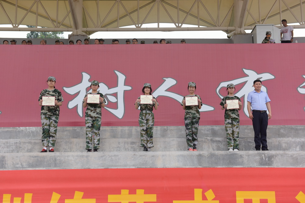 dsc_2436_调整大小.jpg