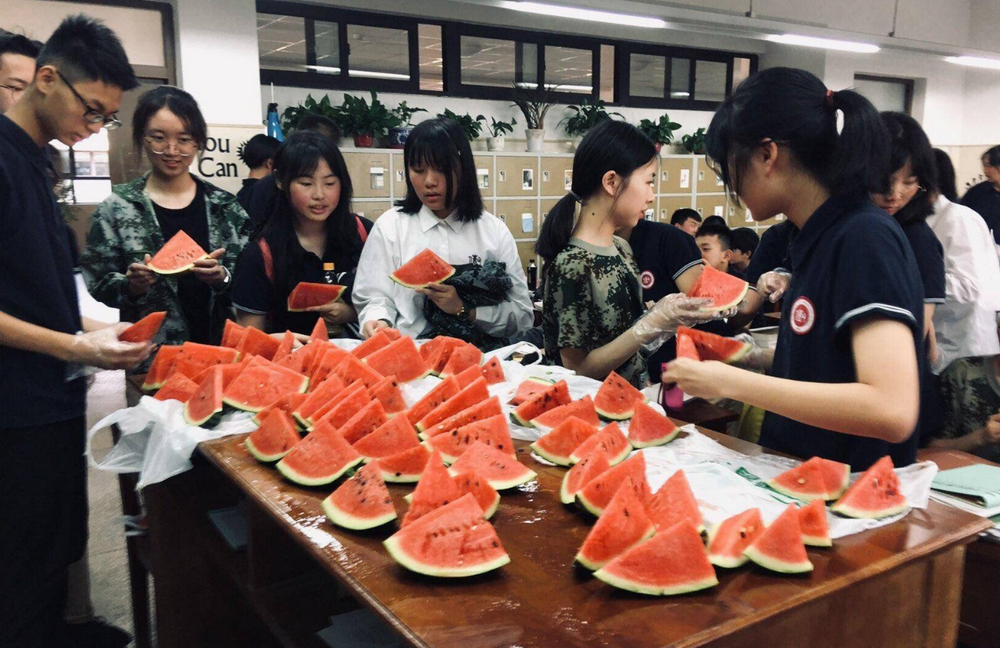 甜甜的爱_调整大小.png